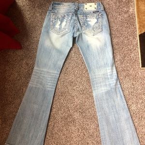 Miss me Jeans Distressed bling pockets! Size 26X31